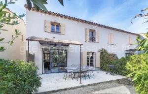 Nice Home à Saint-Laurent-de-la-Cabrerisse