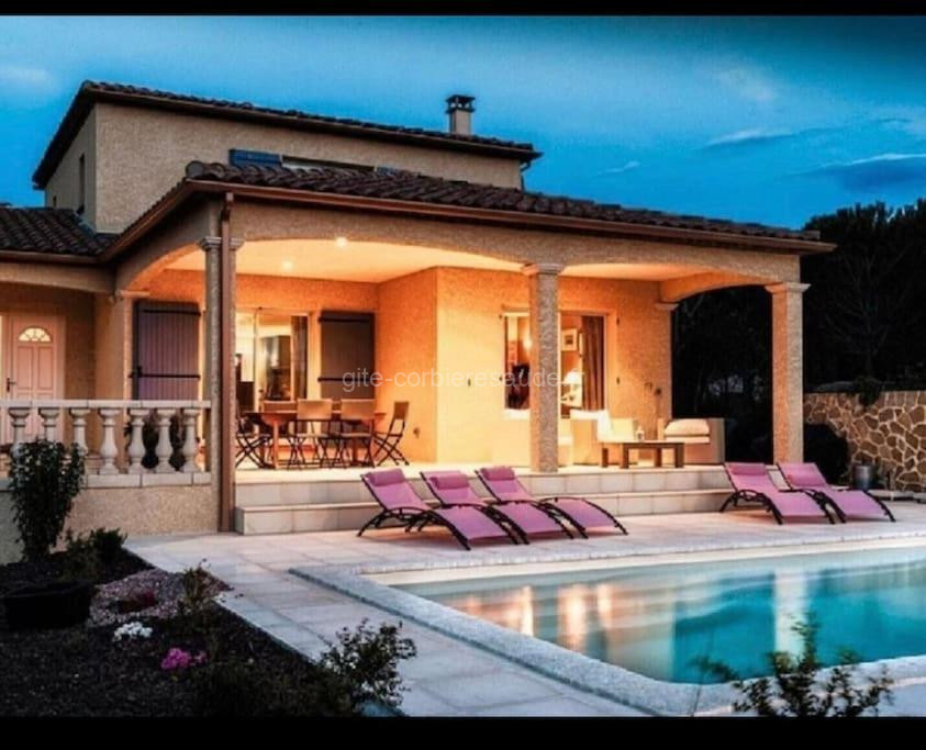 Photo de Villa les Deux Cypres